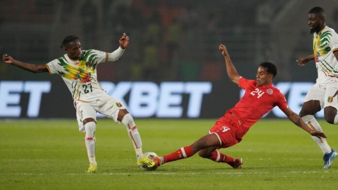 Mali - Tunísia (foto: AP Photo/Sunday Alamba)