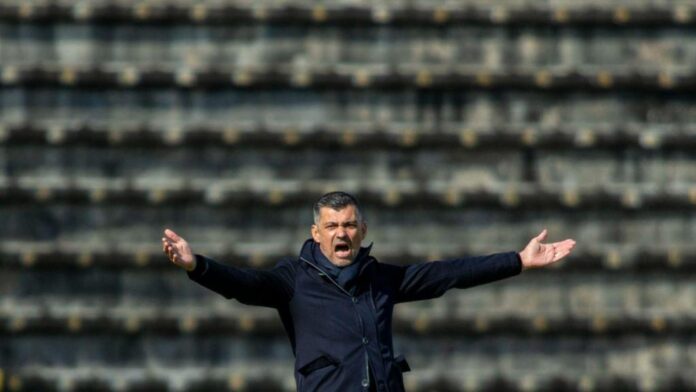 Santa Clara-FC Porto (EDUARDO COSTA/LUSA)