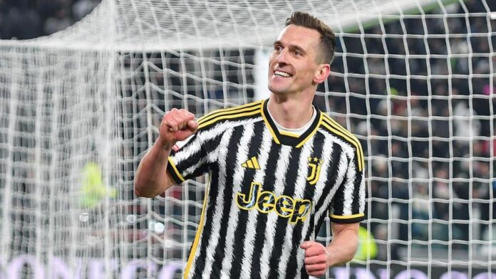 Milik no Juventus-Frosinone (Alessandro Di Marco/ANSA/EPA)