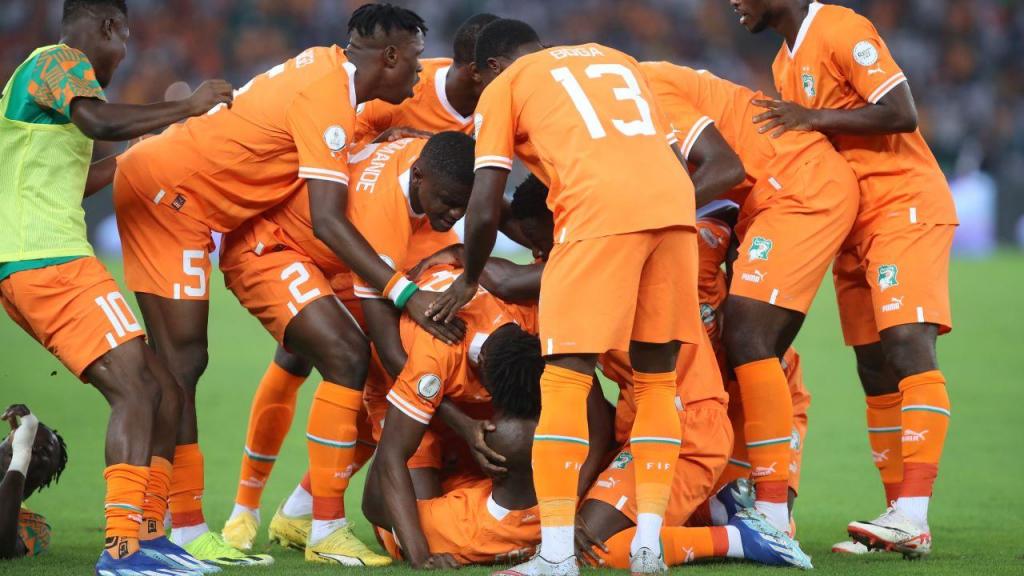 1024-59 Costa do Marfim - Guiné-Bissau (foto: @CAF_Online)